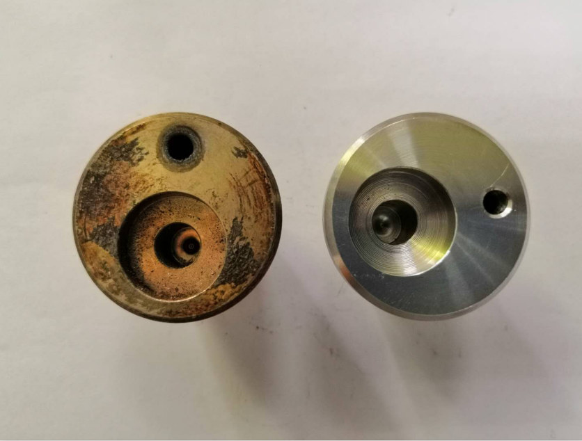 大氣射流型等離子清洗機(jī)新舊噴嘴對(duì)比圖-昆山普樂斯等離子清洗機(jī)